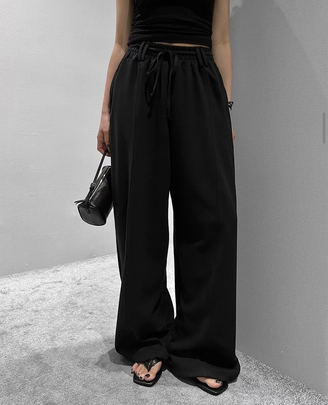 Wide Leg Jogger