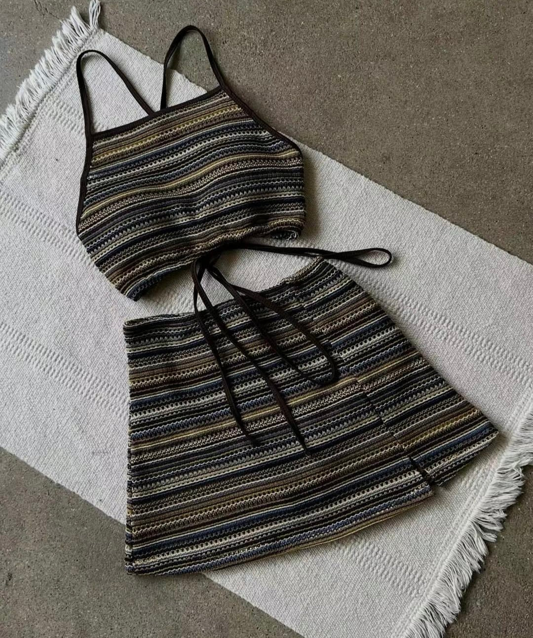 《 NEW ! 》Strips Swimwear