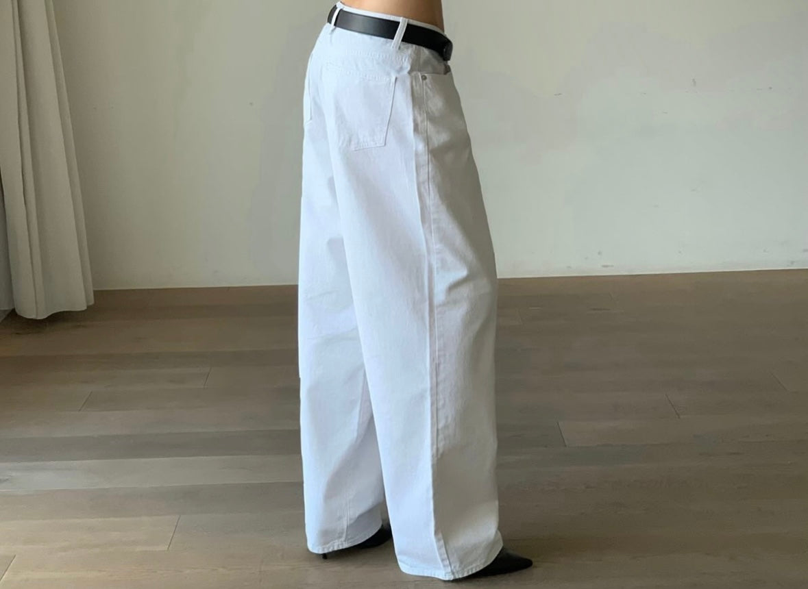 White Jeans