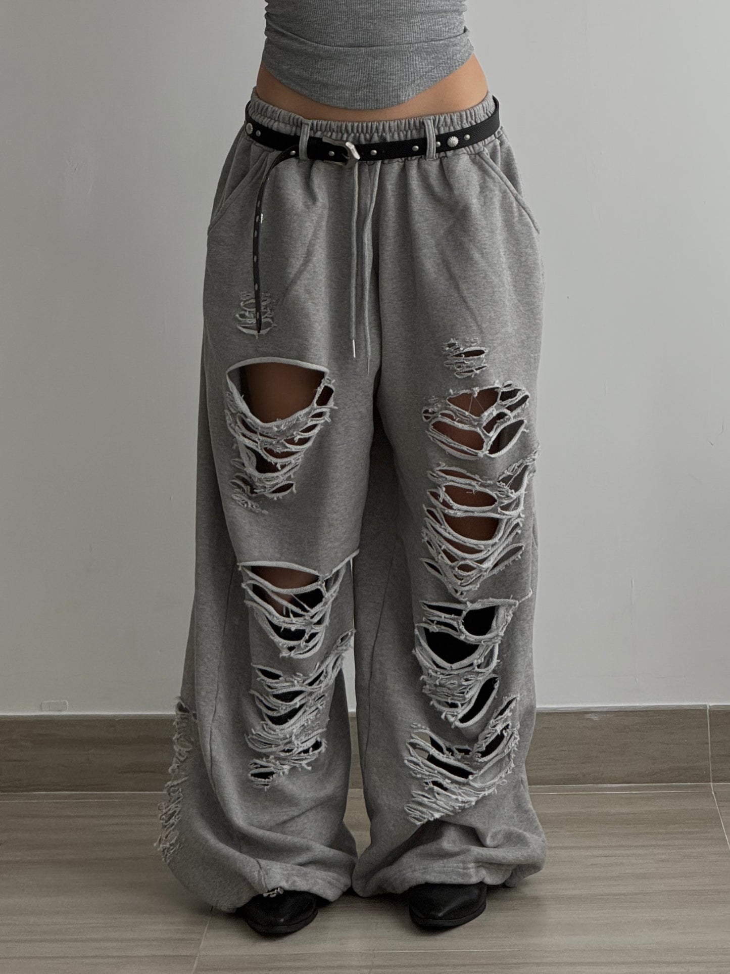Jennie Ripped Jogger Pants