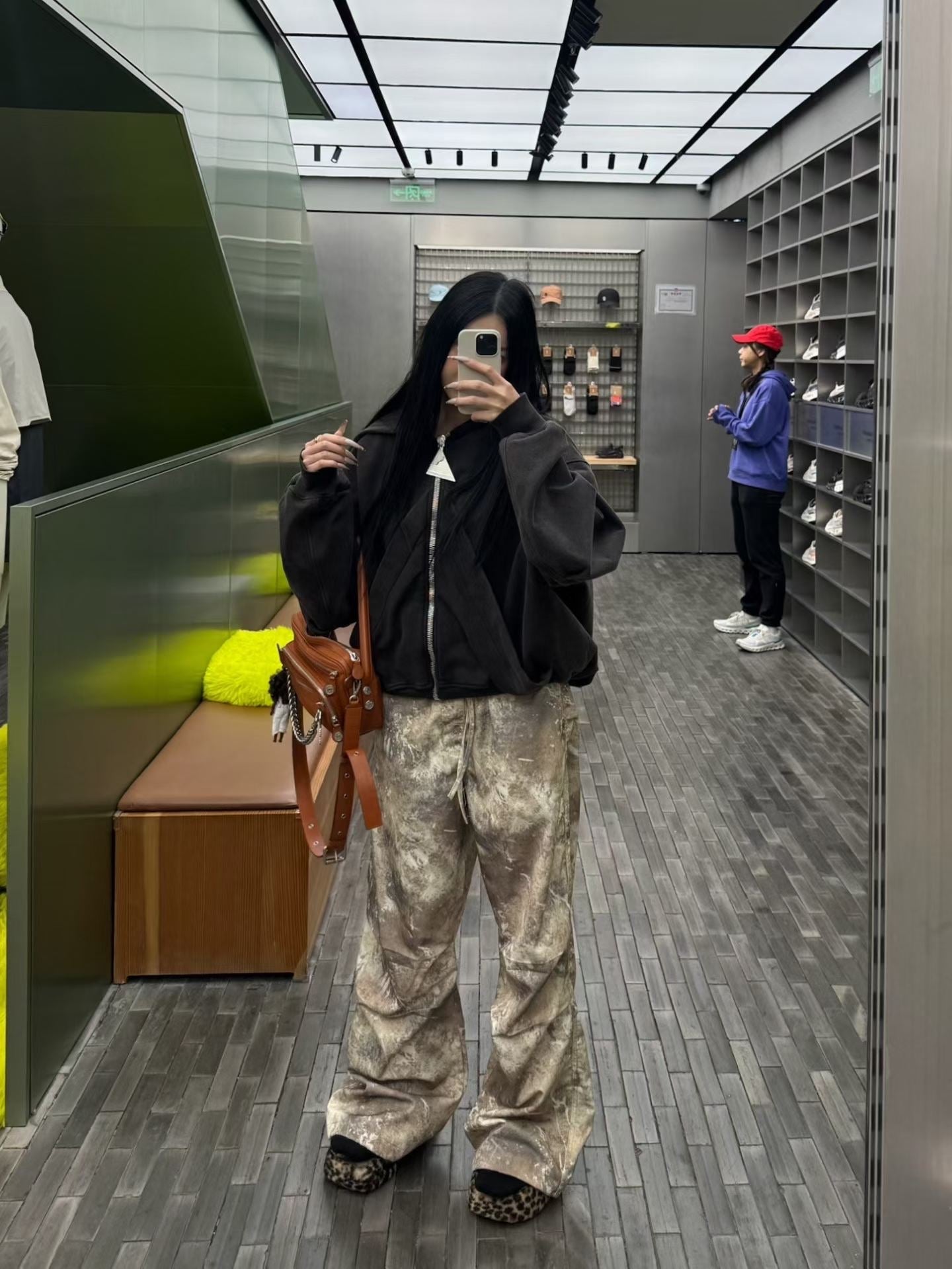 《 NEW ! 》Jennie Tree Baggy Pants