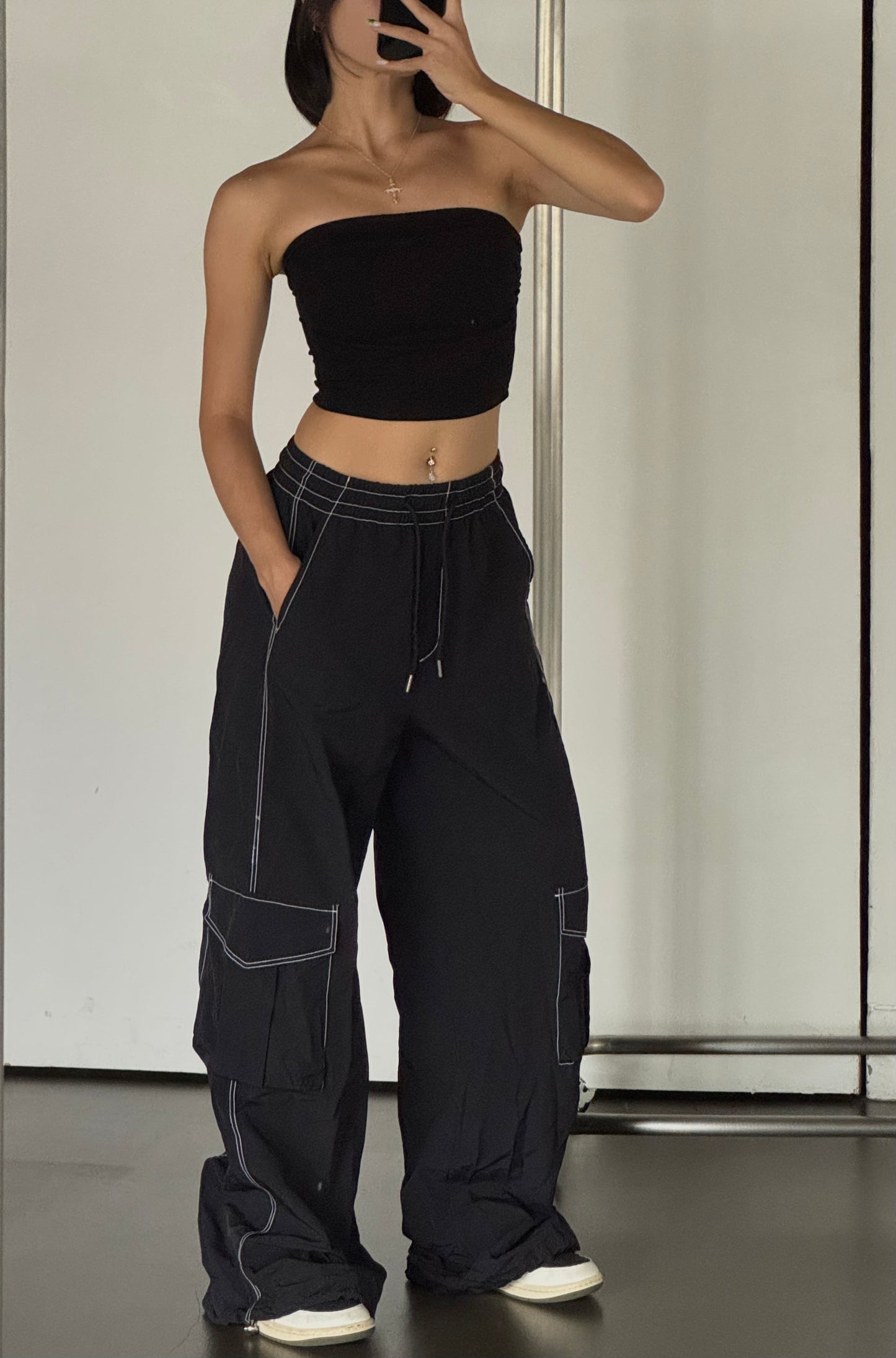 Outline Nylon Pants