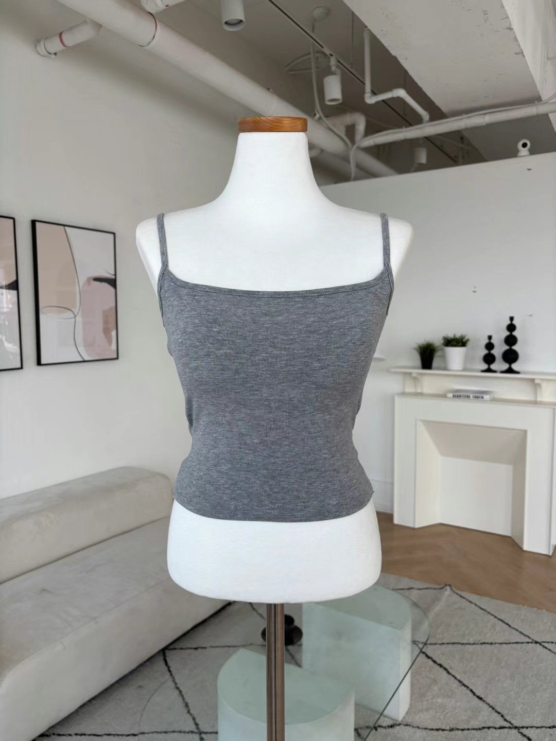 Cross Tank With Pad