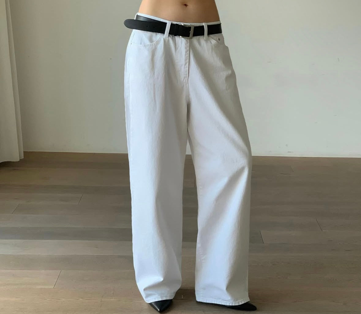 White Jeans