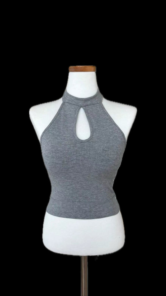 Halterneck top with pad