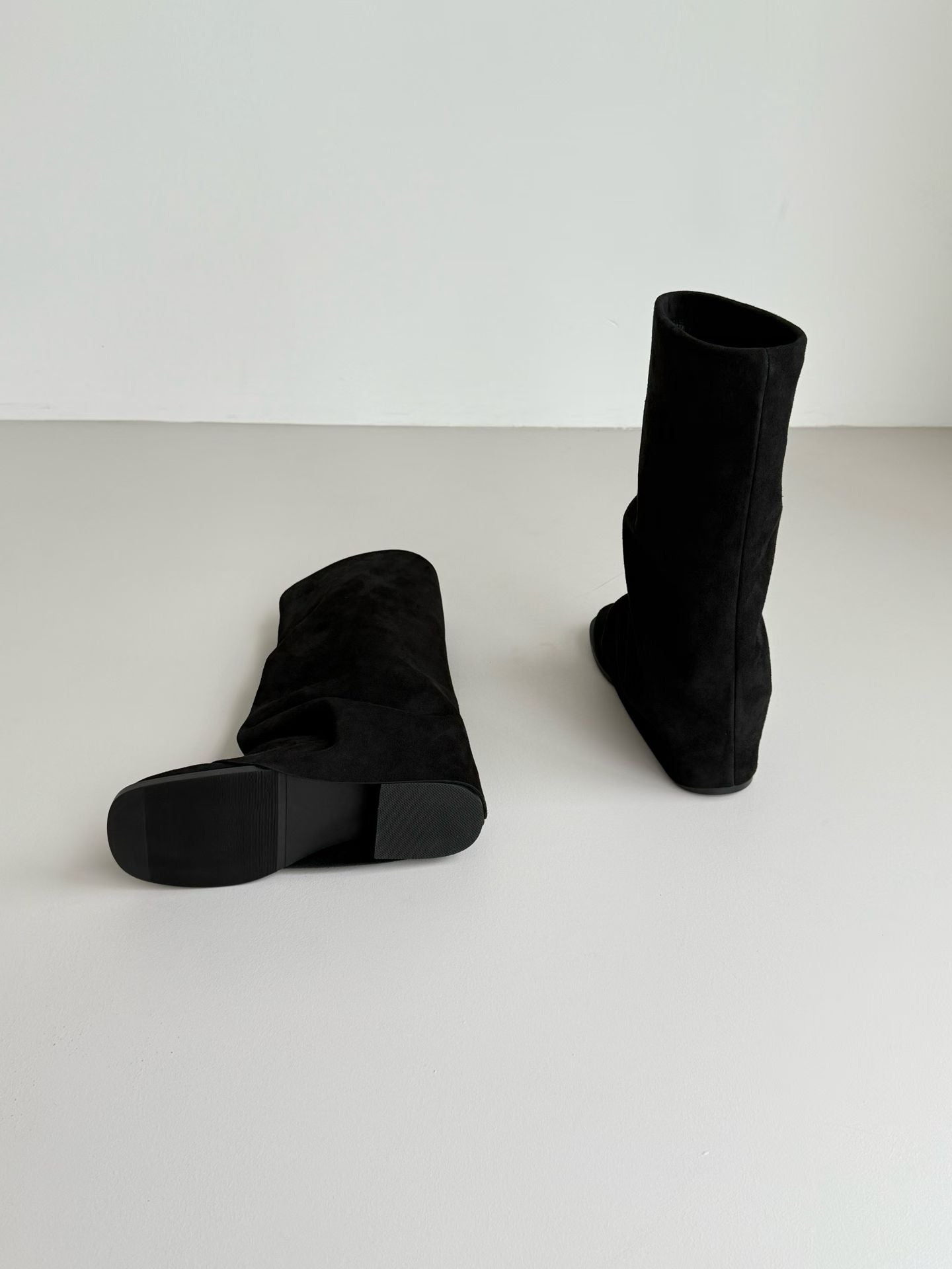 《 NEW ! 》Round Toe Boots
