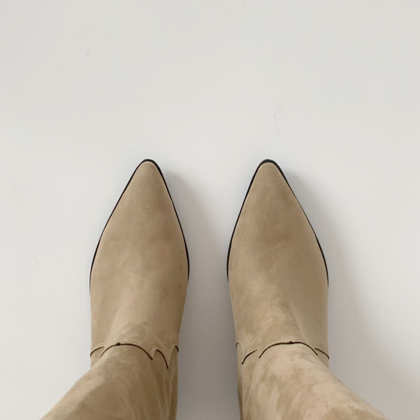 《 NEW ! 》Suede Cowboy Boots