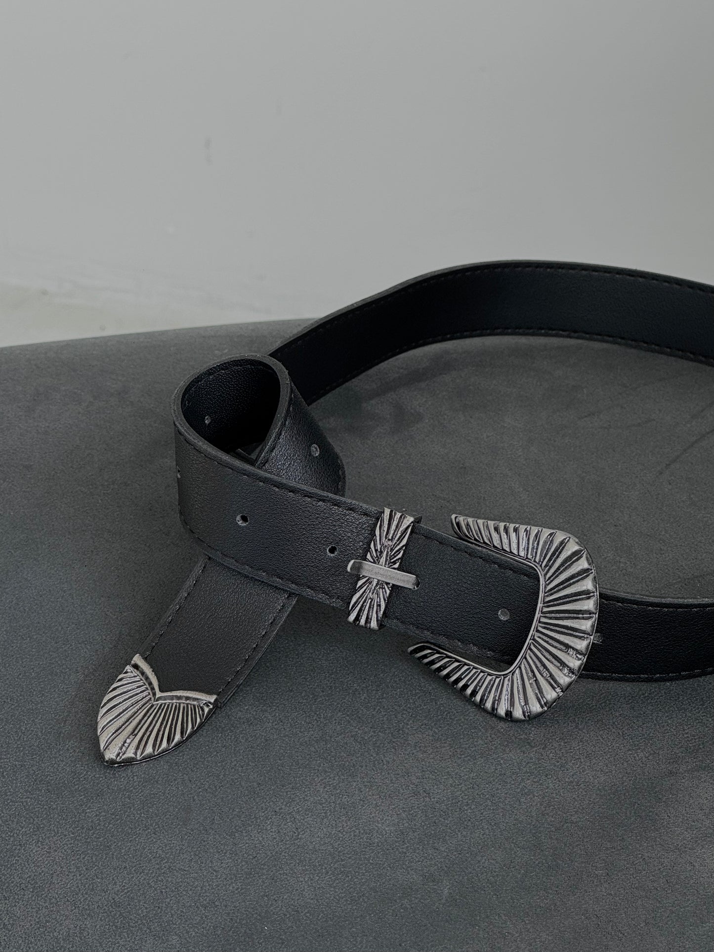 Western Buckle Belt