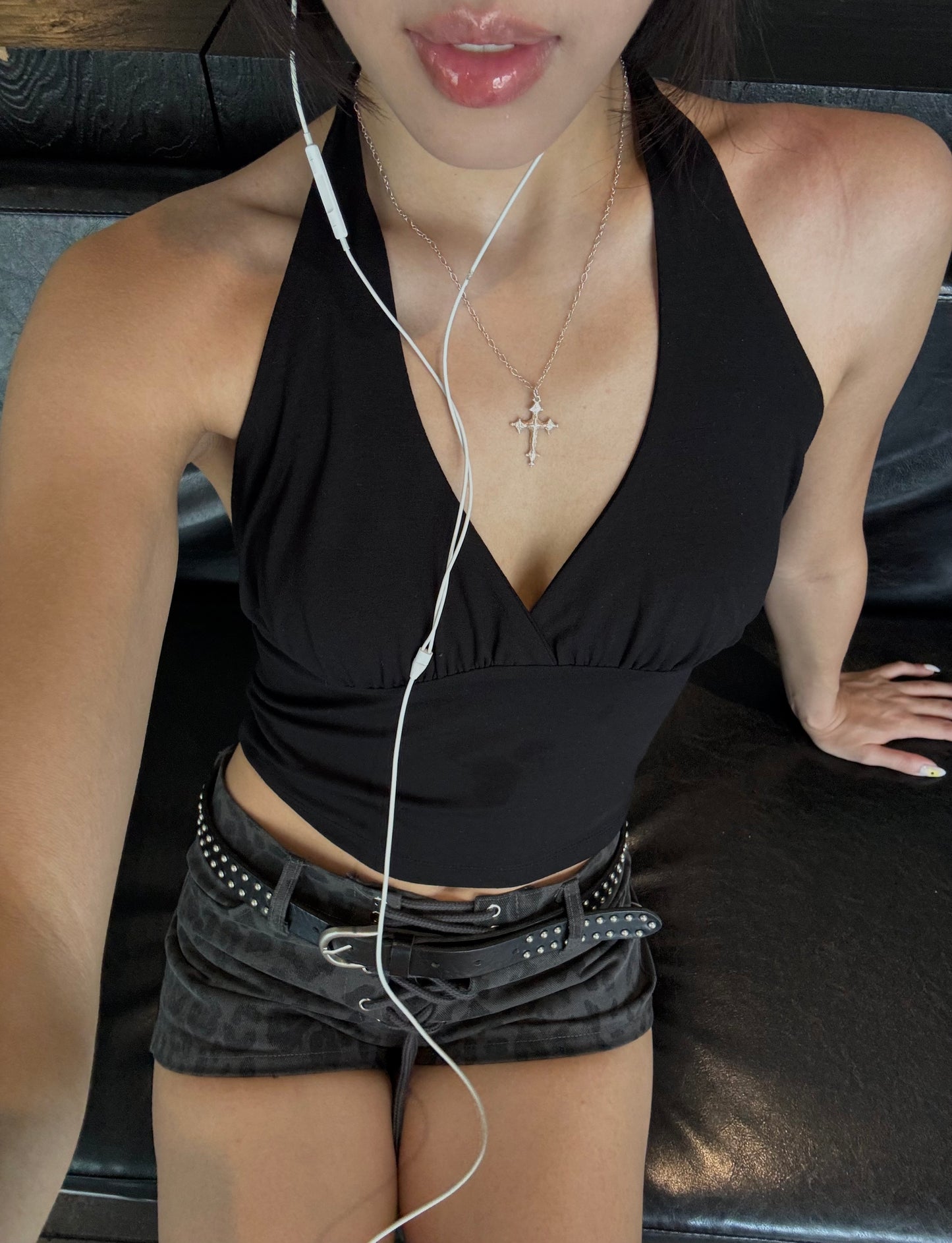 [ BEST! ] TIF Halterneck Top