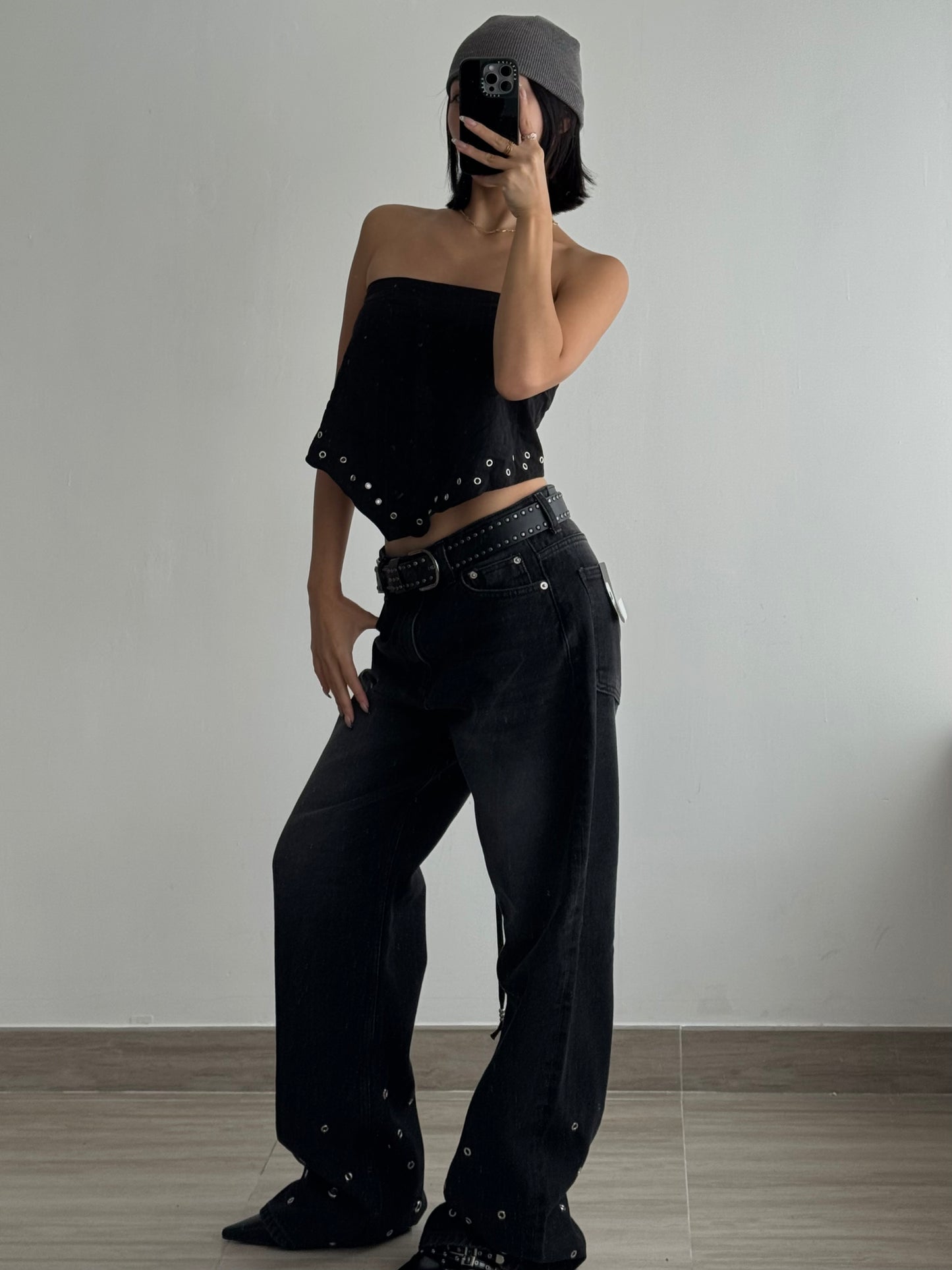 Pin Black Jeans