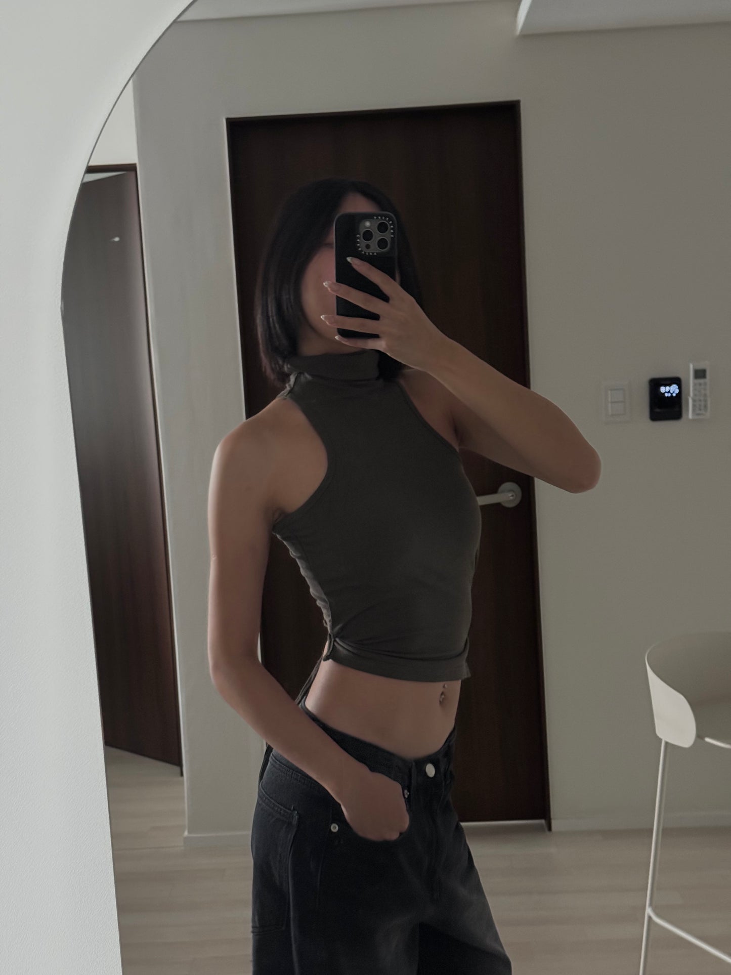 Turtleneck top with pad
