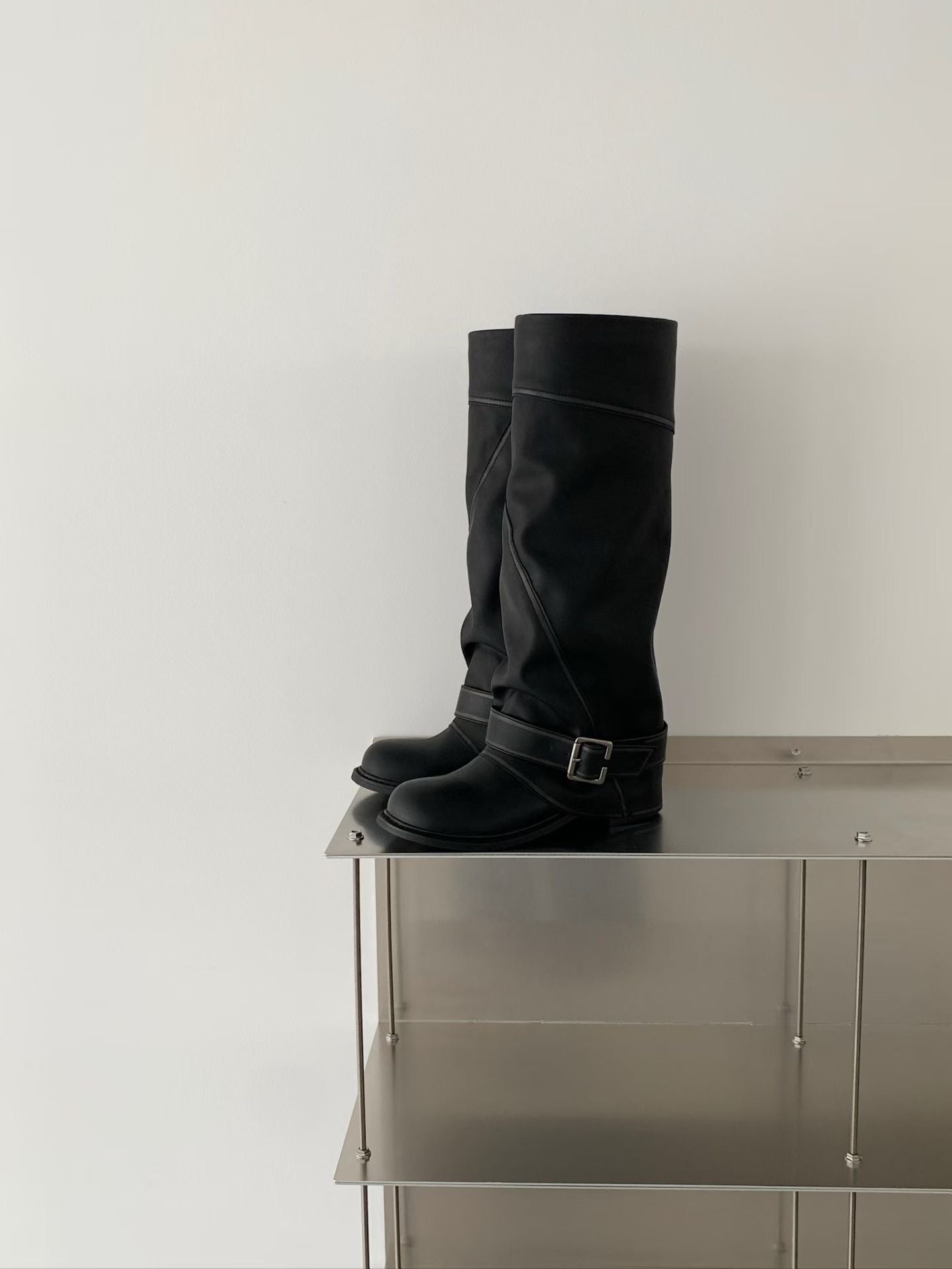 [ BEST ! ] Washed Buckle Boots
